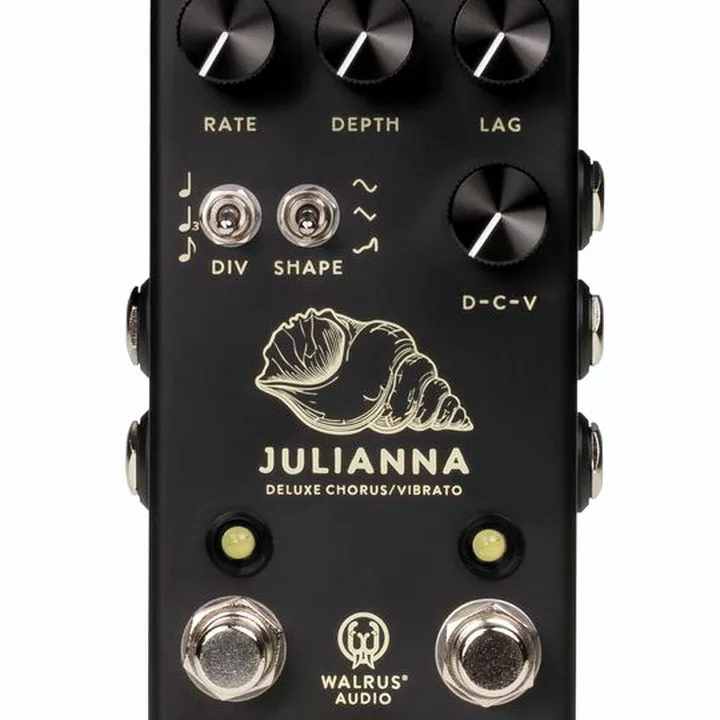 Avis, Test Walrus Audio Julianna Chorus Black