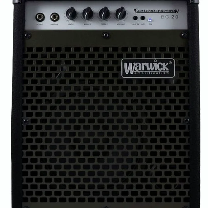 Avis, Test : Warwick BC 20