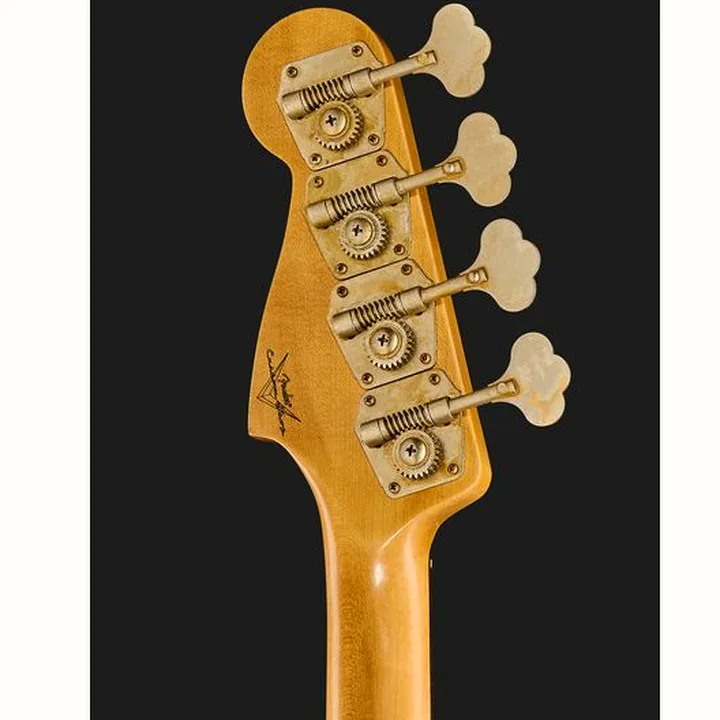 Basse Fender 60 P-Bass 3CS Journeyman Relic : Avis, Test & Comparatif