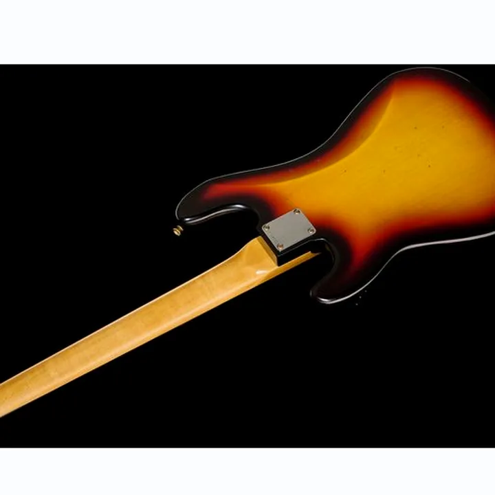 Basse Fender 60 P-Bass 3CS Journeyman Relic : Avis, Test & Comparatif