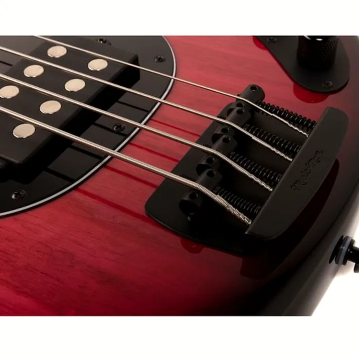 Basse Music Man Stingray 4 Special Raspberry Test, Comparatif et Avis