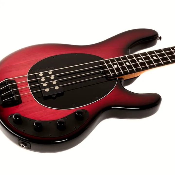 Basse Music Man Stingray 4 Special Raspberry Test, Comparatif et Avis