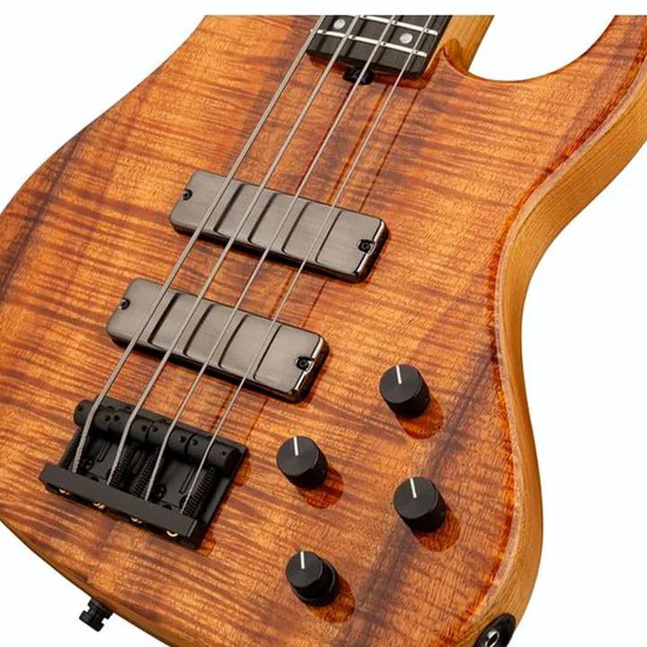 Basse Sadowsky MasterBuilt 24 LTD 4 NTHP Test & Avis