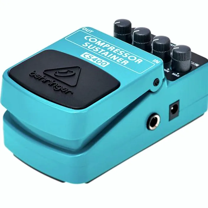 Behringer CS400 / Test, Comparatif, Avis