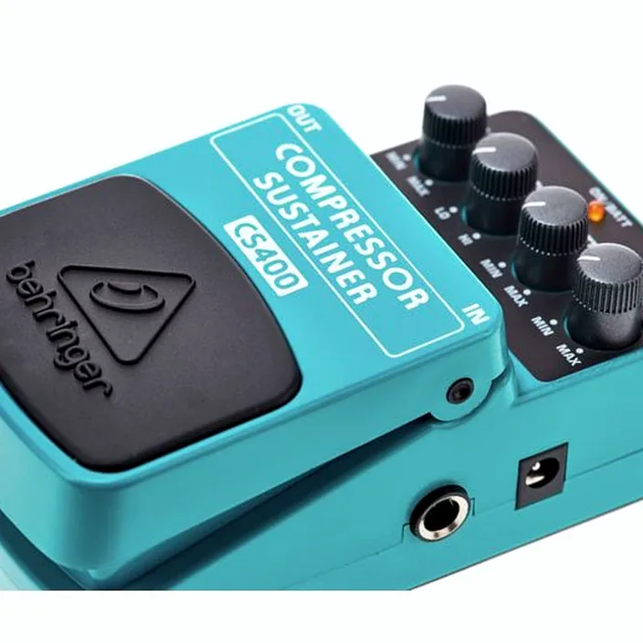 Behringer CS400 / Test, Comparatif, Avis