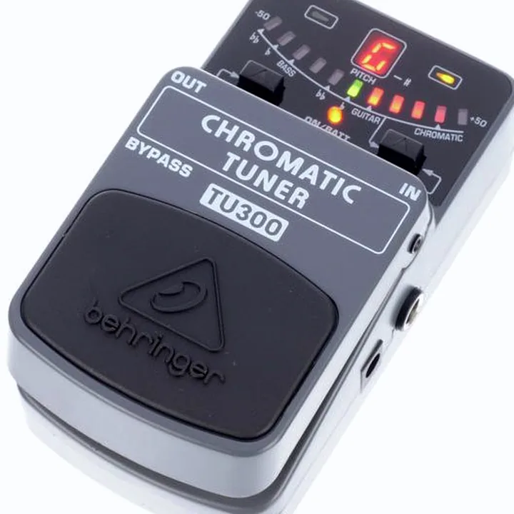 Behringer TU300