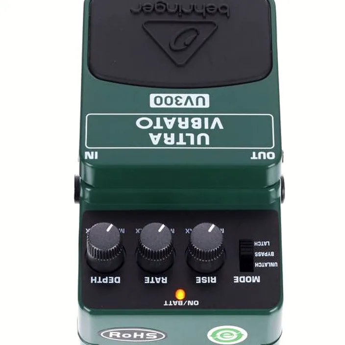 Et Avis : Behringer UV300 Ultra Vibrato