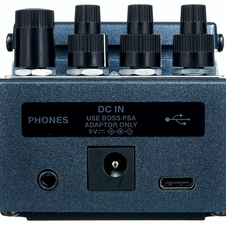 Boss IR-2 Amp & Cabinet – Test, Avis