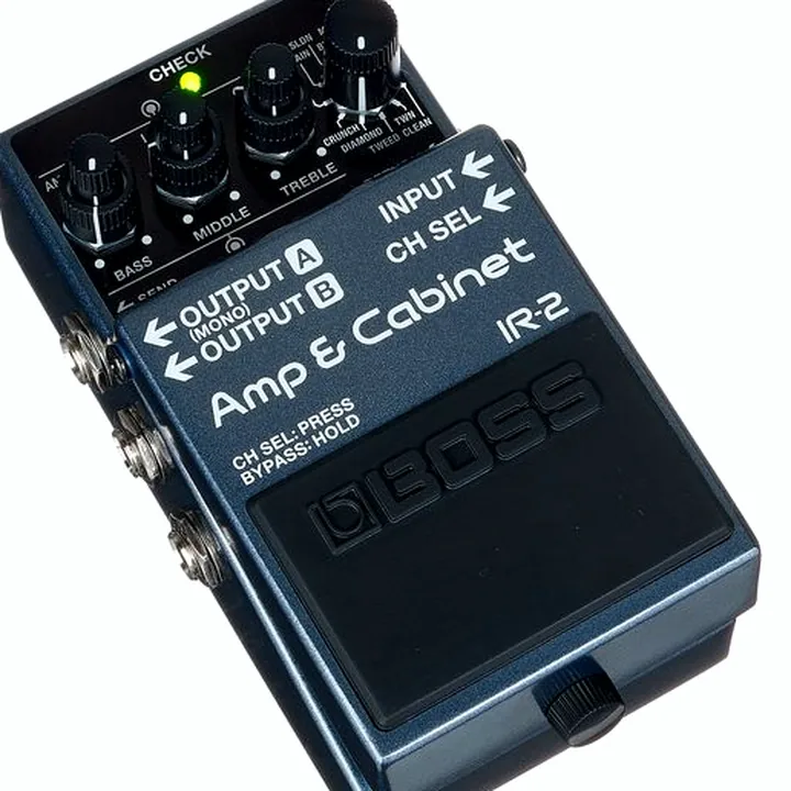 Boss IR-2 Amp & Cabinet – Test, Avis