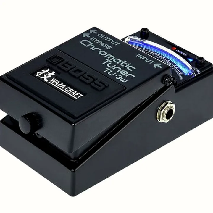 Boss TU-3W Waza Floor Tuner , Test, Avis et Comparatif