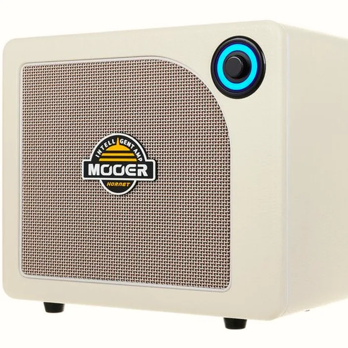 Le combo Mooer Hornet 15i Modeling Amp White / Test, Comparatif et Avis