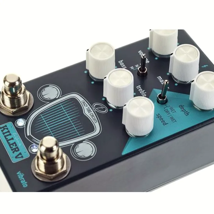 Crazy Tube Circuits Killer V Pre Amp/Vibrato - Test & Avis
