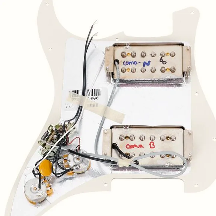 Fender Custom ML Pre-Wired Pickguard , Avis, Comparatif et Test