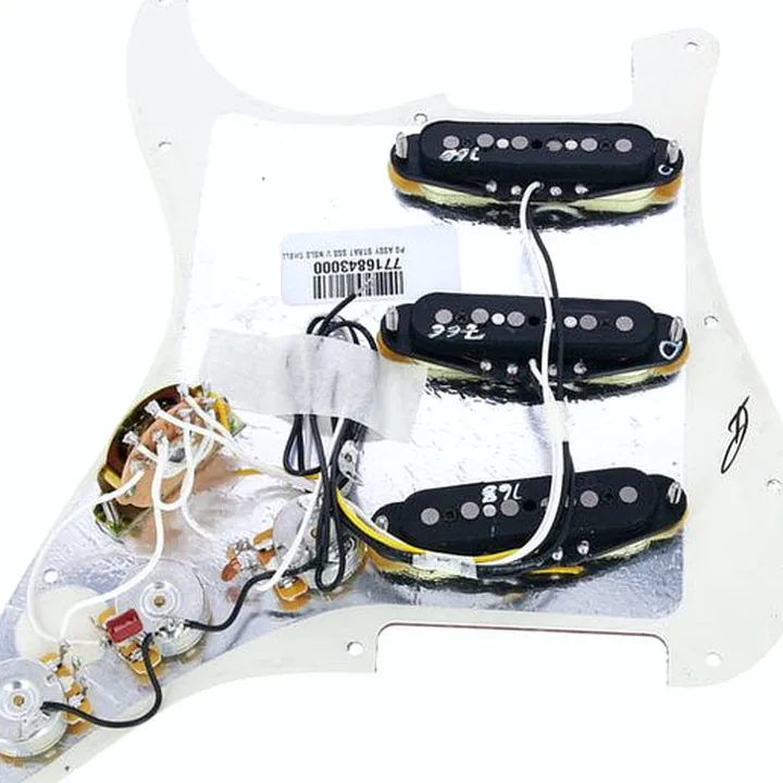 Fender Pre-Wired ST PG Vint.N. SSS TT – Avis, Test