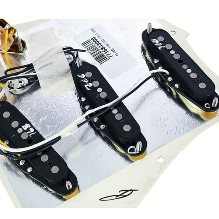 Fender Pre-Wired ST PG Vint.N. SSS TT – Avis, Test