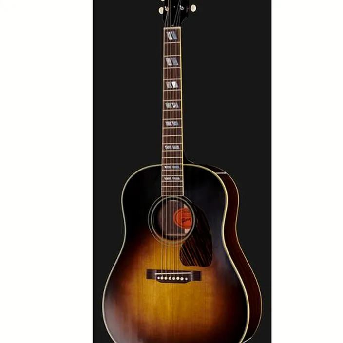 Et Avis : Gibson 1942 Banner Southern Jumbo VS