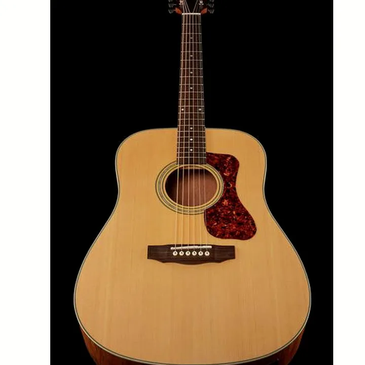 Guild D-240E Flamed Mahogany – Comparatif, Test, Avis