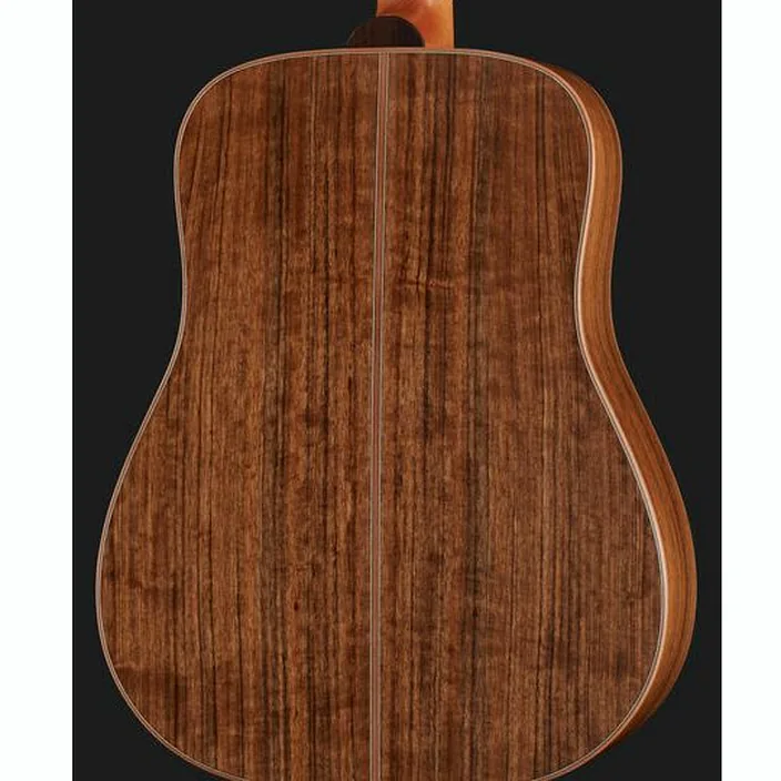Et Avis Guitare acoustique Lakewood D-18
