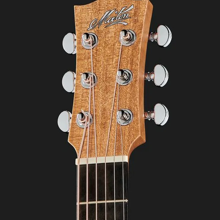 Guitare acoustique Maton EMBW6 Mini / Avis, Test & Comparatif