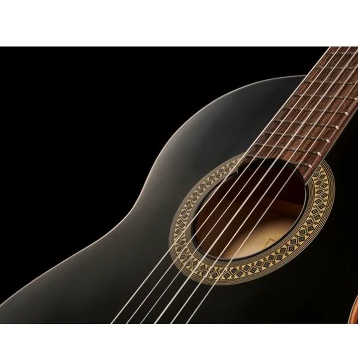 Guitare Alhambra Black Satin Plus Set : Test & Avis