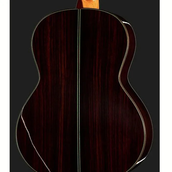 La guitare Amalio Burguet 1DV Spruce w/ Case Avis, Test