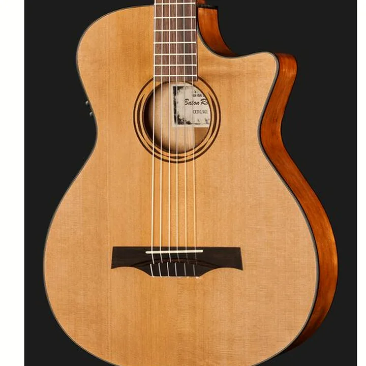 Guitare classique Baton Rouge CR21C/ACE Nylon Auditorium : Avis, Test, Comparatif