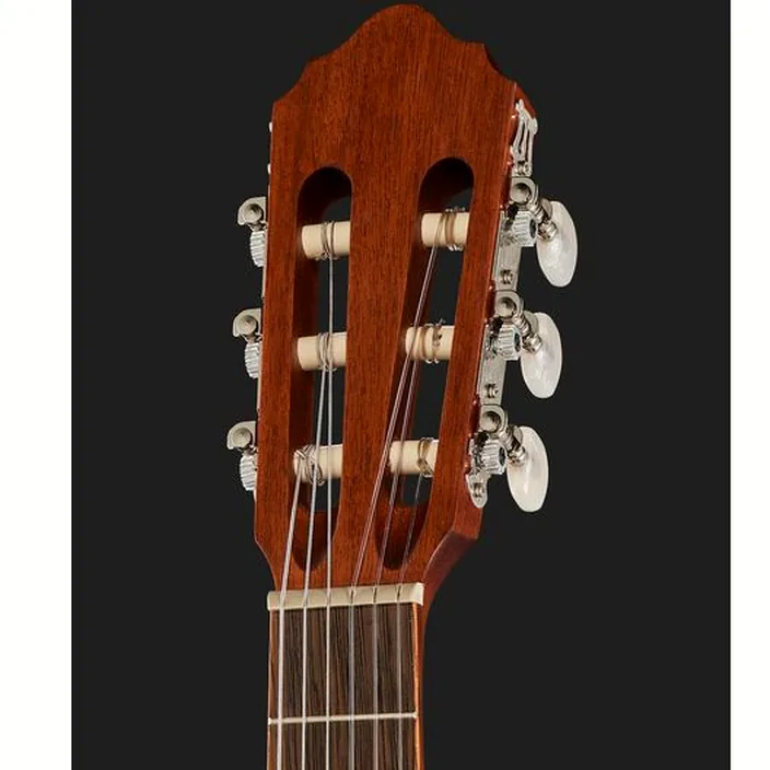 La guitare classique Cort AC75 Open Pore - Avis, Test & Comparatif