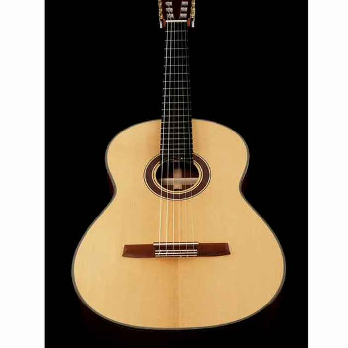La guitare classique Hanika 56TU-N 210 - Avis et Test