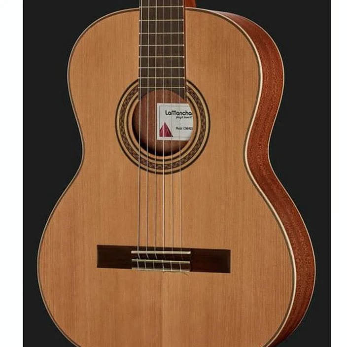 La guitare classique La Mancha Rubi CM/63 Comparatif, Test & Avis