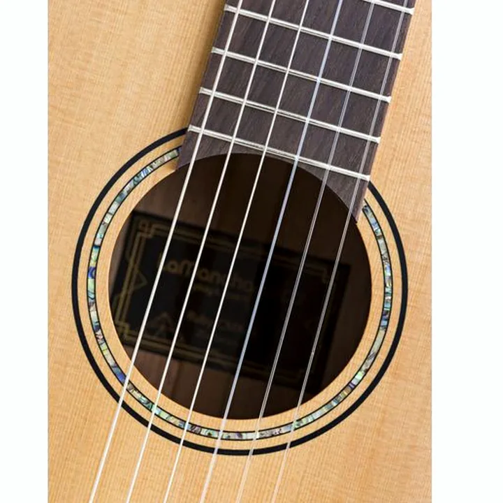 Guitare classique La Mancha Ruby CMX-N , Avis, Test