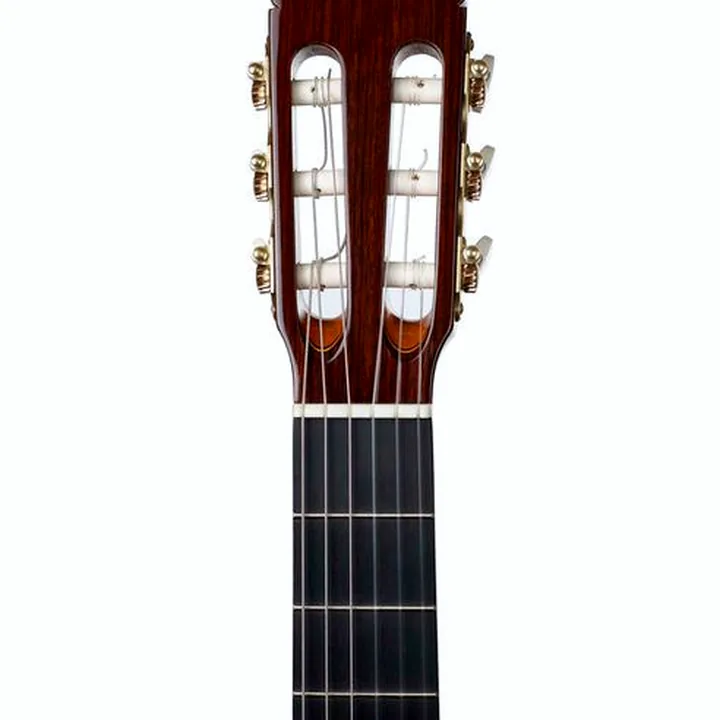 Guitare classique Ramirez Sencillo Cedar – Avis, Test, Comparatif