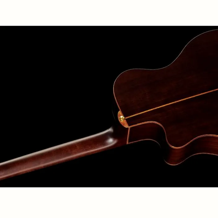 Et Test de la guitare classique Yamaha NTX3NT