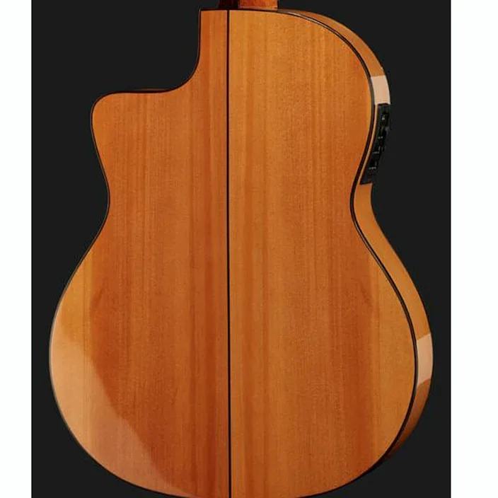 La guitare Cordoba GK Studio Avis, Test et Comparatif