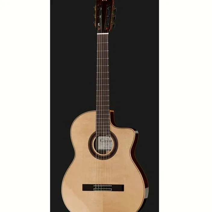 Guitare Cordoba GK Studio Limited : Comparatif, Test et Avis