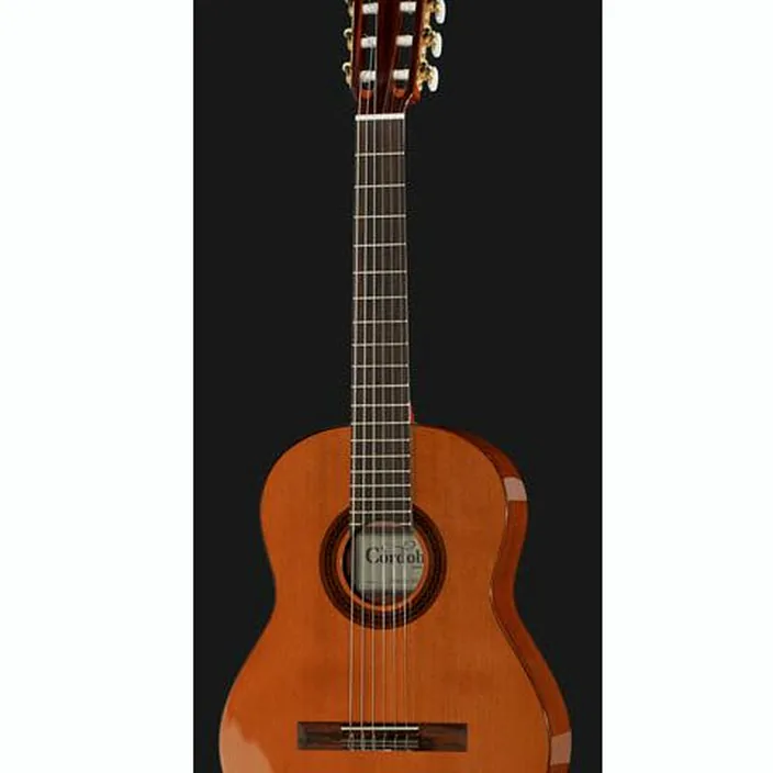Et Test de la guitare Cordoba Requinto 1/2 Classical Iberia