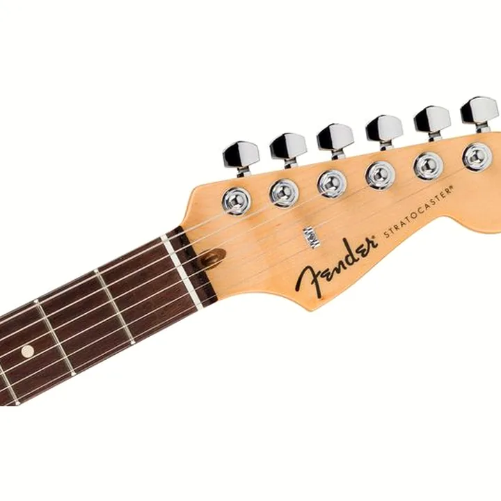 Guitare électrique Fender Standard Strat HSS LRL WPG CND : Test, Avis