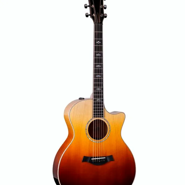 Guitare folk Taylor Custom #11: Whiskey Sunrise Avis, Comparatif & Test