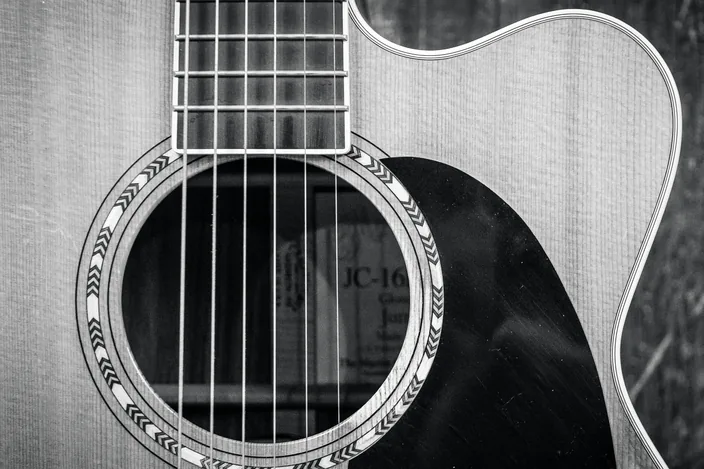 Comment apprendre la guitare seul ?