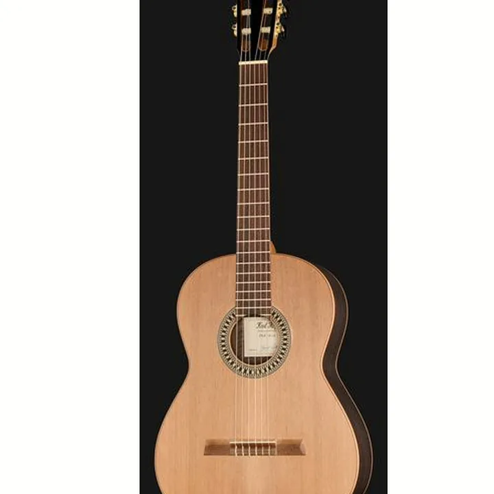 Guitare Höfner HLE-EUZ24 Cedar/Eucalyptus – Comparatif, Test & Avis