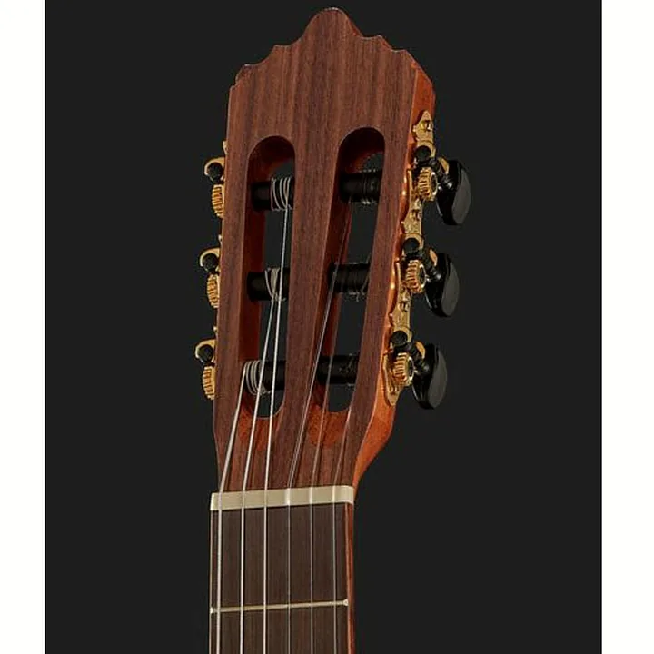 Guitare La Mancha Rubi CM/63 : Comparatif, Avis & Test