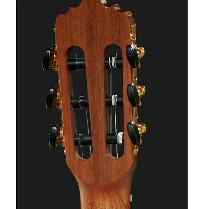 Guitare La Mancha Rubi CM-N