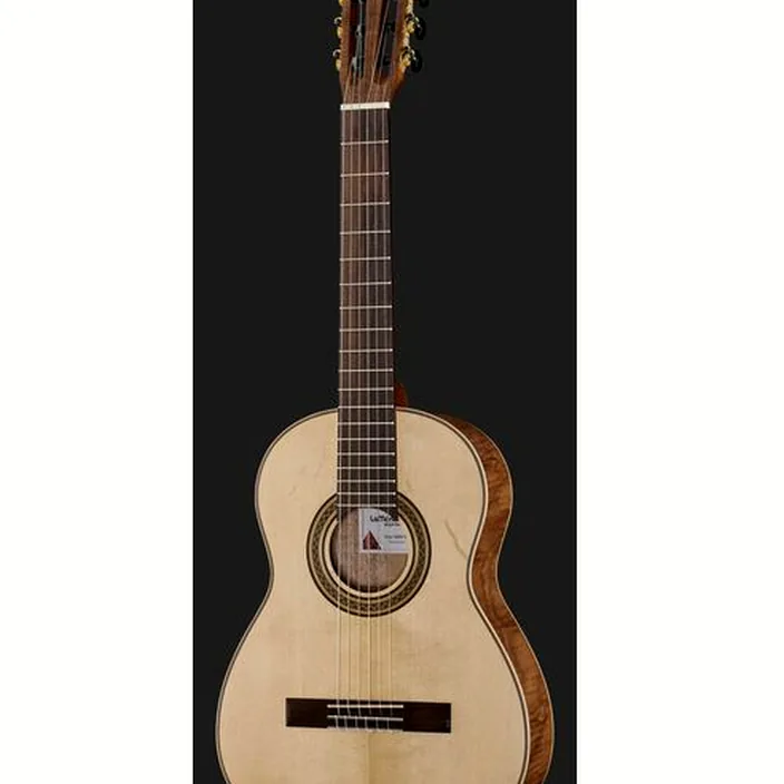 Et Avis de la guitare La Mancha Rubi SMX/59