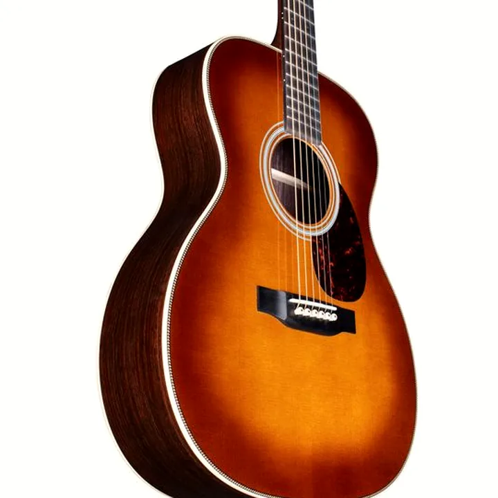 Guitare Martin Guitar OM28 Ambertone / Test, Avis & Comparatif