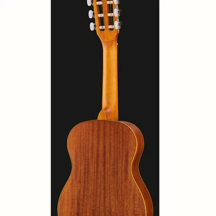 Et Test de la guitare Ortega R122-1/4-L