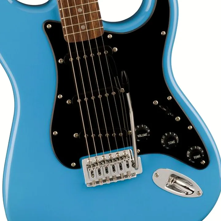 Guitare Squier Sonic Strat LRL California BL / Test, Avis et Comparatif