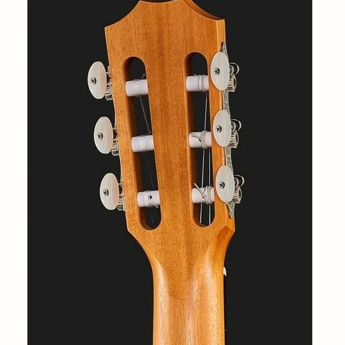 La guitare Taylor Academy Series 12e-N Test, Comparatif, Avis