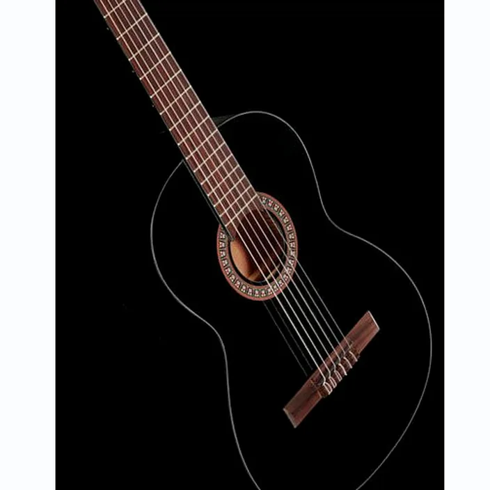 La guitare Thomann C-404 BLK Set , Test et Avis