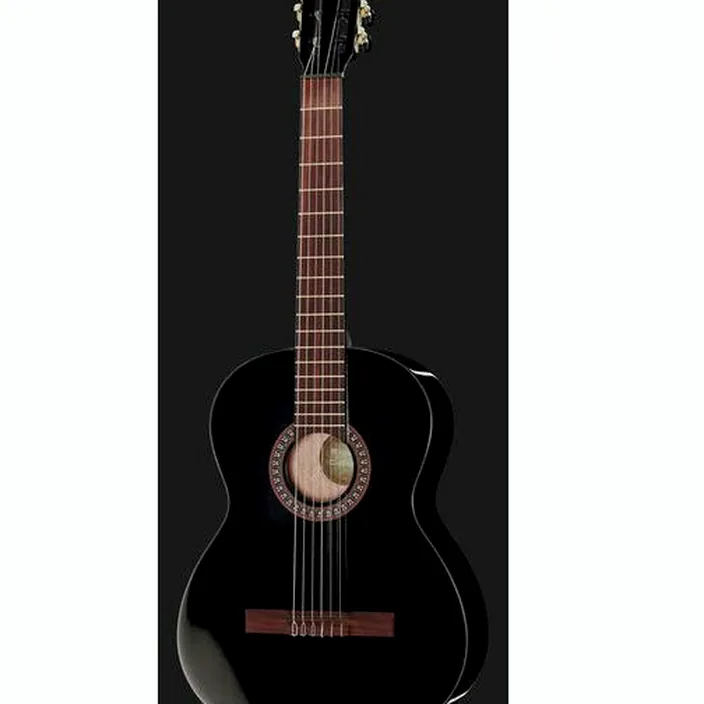 La guitare Thomann C-404 BLK Set , Test et Avis