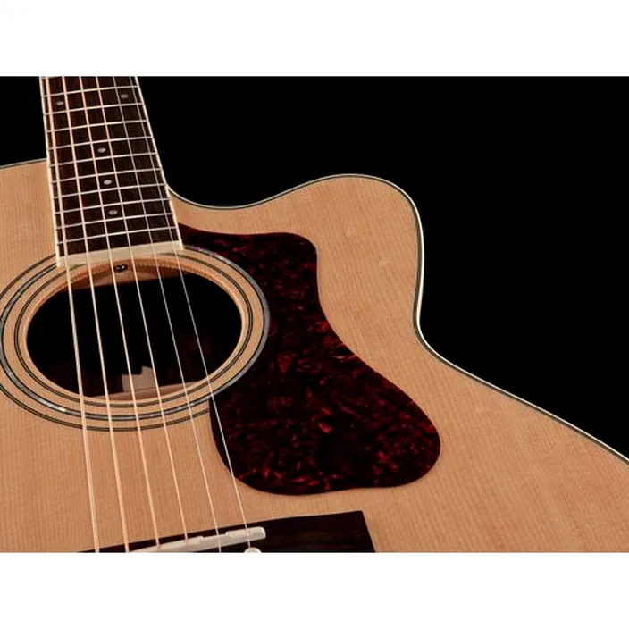 Et Avis Guitarefolk Guild F-150CE Nat Westerly