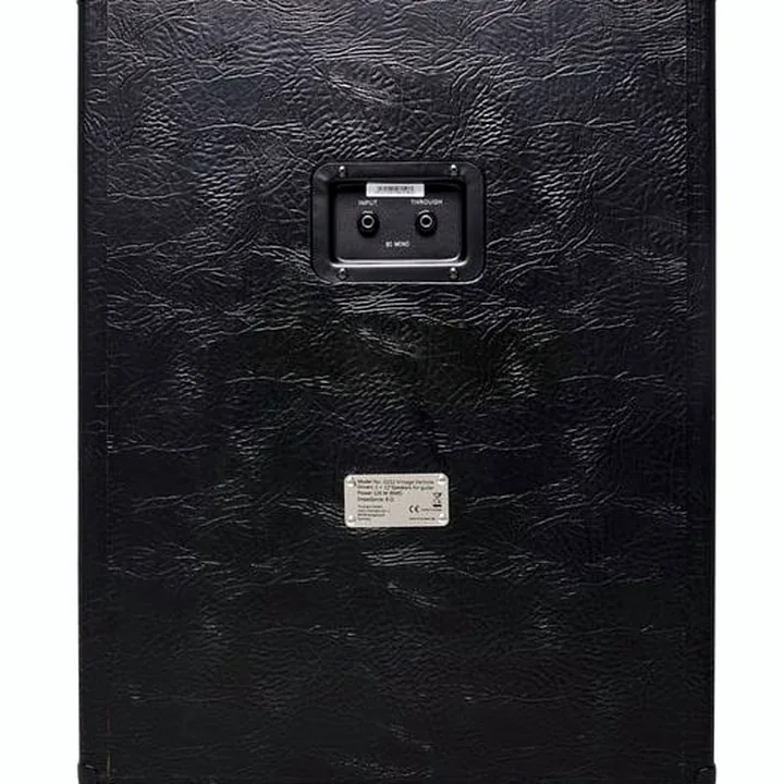 Harley Benton G212 Vertical Celestion V30 – Avis et Test